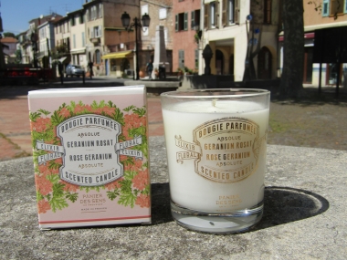 BOUGIE PARFUMEE GERANIUM ROSAT 180GR : Bougies parfumées